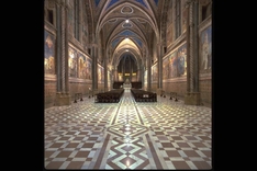 Basilicata of St. Francis - the view of frescoes from inside