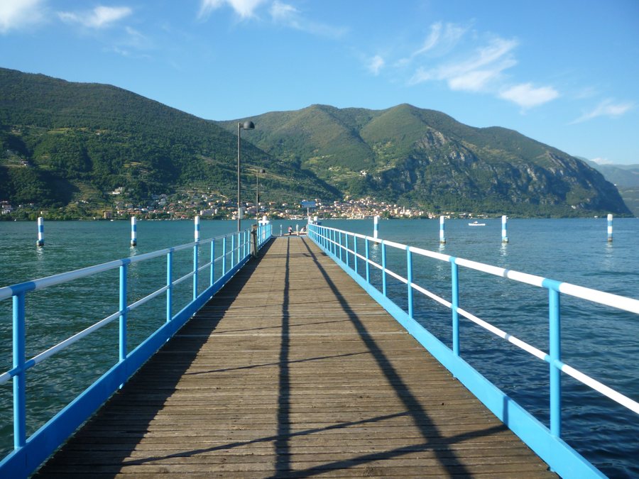 File:Iseo (BS) - frazione Clusane - imbarcadero.jpg
