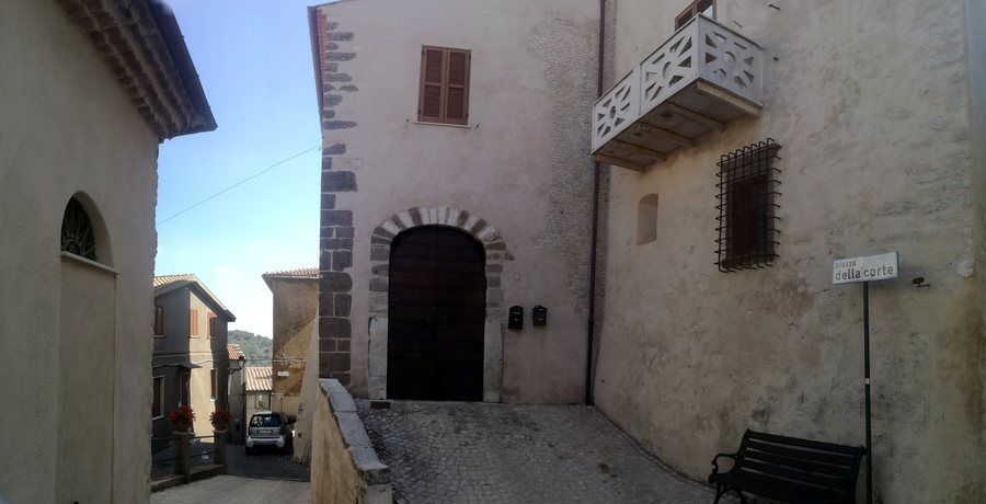 File:Rocca Massima - palazzo del principe.jpg