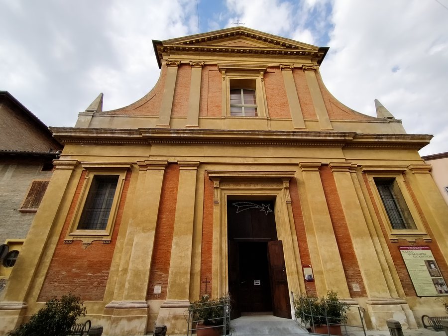 File:Chiesa parrocchiale del Sacro Cuore di Gesù e San Giovanni Battista - Castel Guelfo di Bologna.jpg