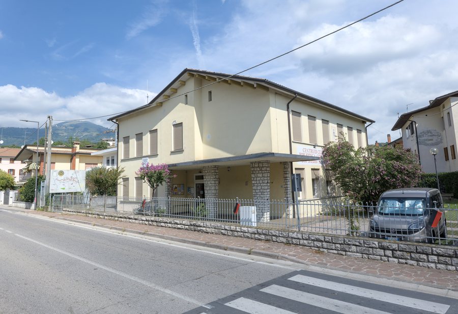 File:Vidor - Biblioteca Comunale di Vidor - 2025-09-26 00-29-26 001.jpg