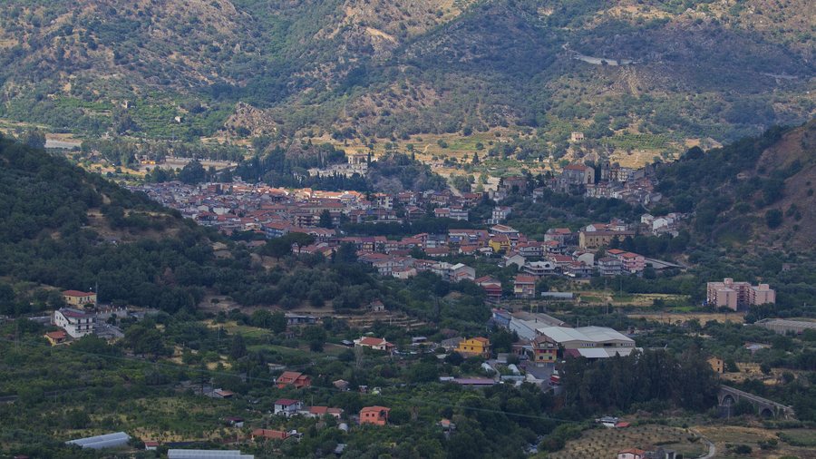 File:Francavilla di Sicilia - panoramio.jpg