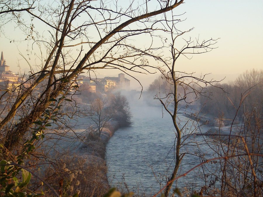 File:Veduta di Cassano d'Adda.jpg