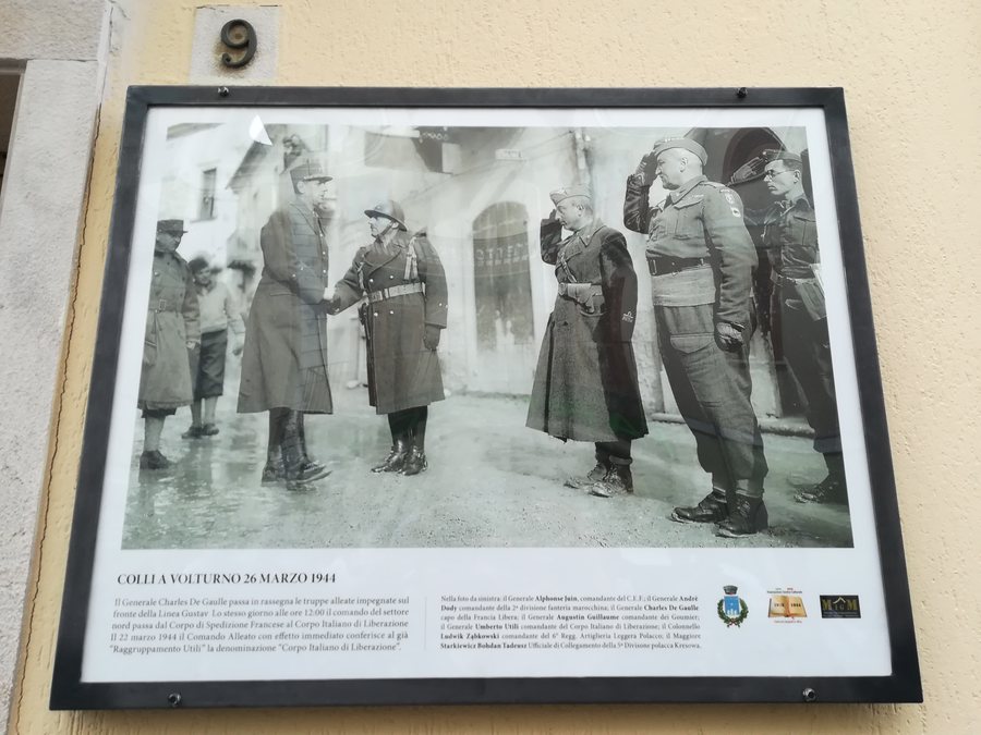 File:Incontro De Gaulle-Utili a Colli a Volturno.jpg