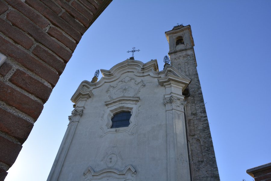 File:Chiesa di San Pietro - Cardano al Campo (3).jpg