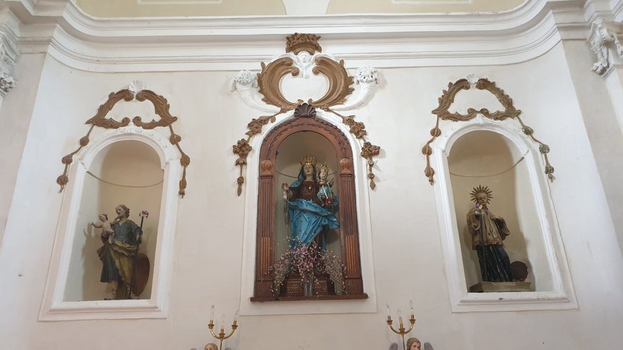 File:Civitella Alfedena - Chiesa della Madonna del Carmelo 04.jpg