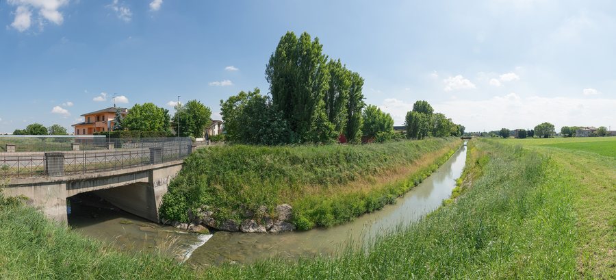 File:Canale San Carlo - San Secondo Parmense, Parma, Italia - 11 Maggio 2025 07.jpg