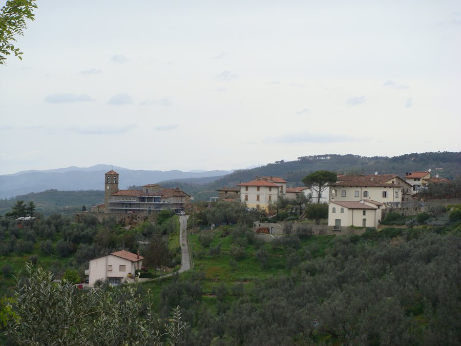 File:Panorama di Porciano Lamporecchio, Provincia di Pistoia, Toscana.jpg