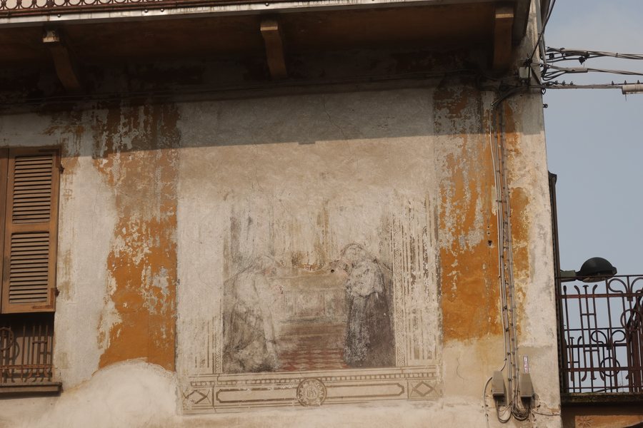 File:Gattinara Affresco votivo 01.jpg