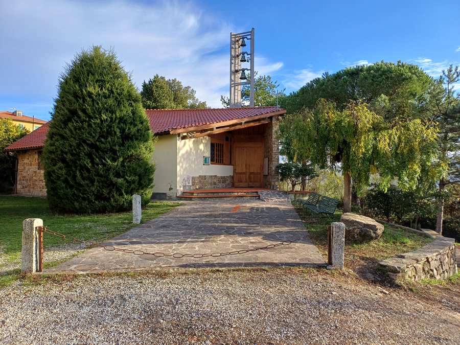 File:Chiesa di Santa Maria ausiliatrice a Montorsoli.jpg