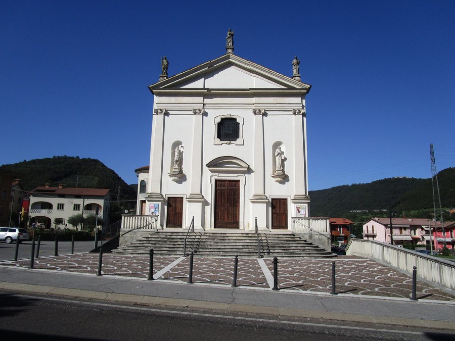 File:Castelgomberto, fraz. Valle, Ciesa S. Cecilia.jpg