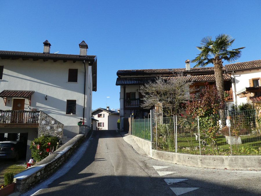File:Colderù - Scorcio 01.jpg