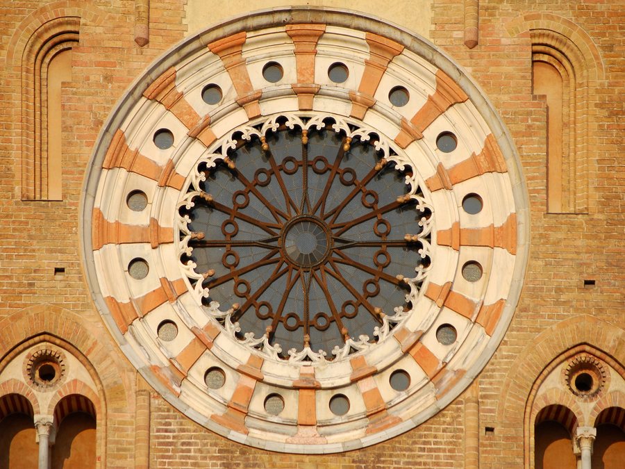 File:Rose-window-Cathedral-Lodi.JPG