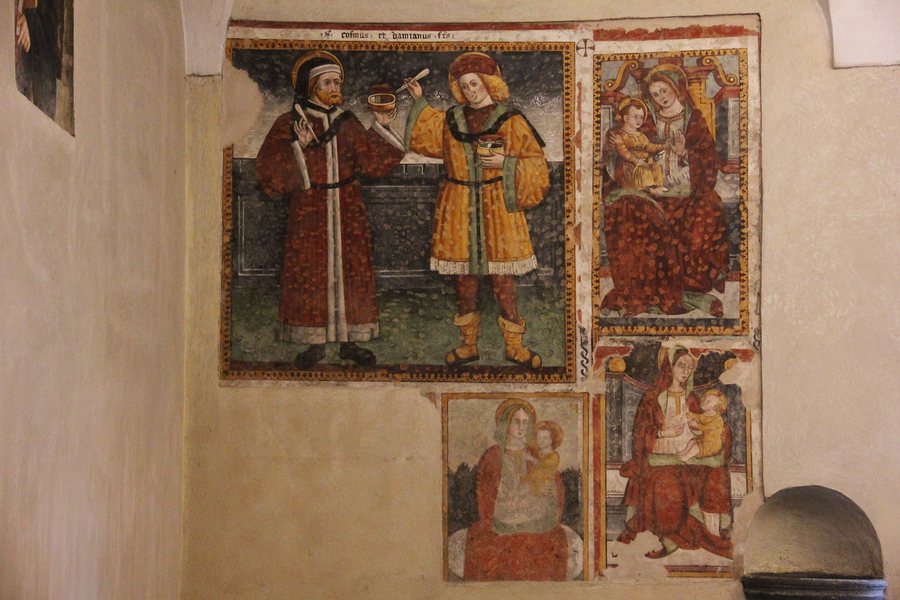 File:Clusone, Sant'Anna 021.jpg