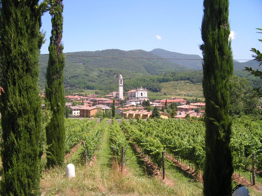 File:Provezze veduta San Filastrio 2008.jpg