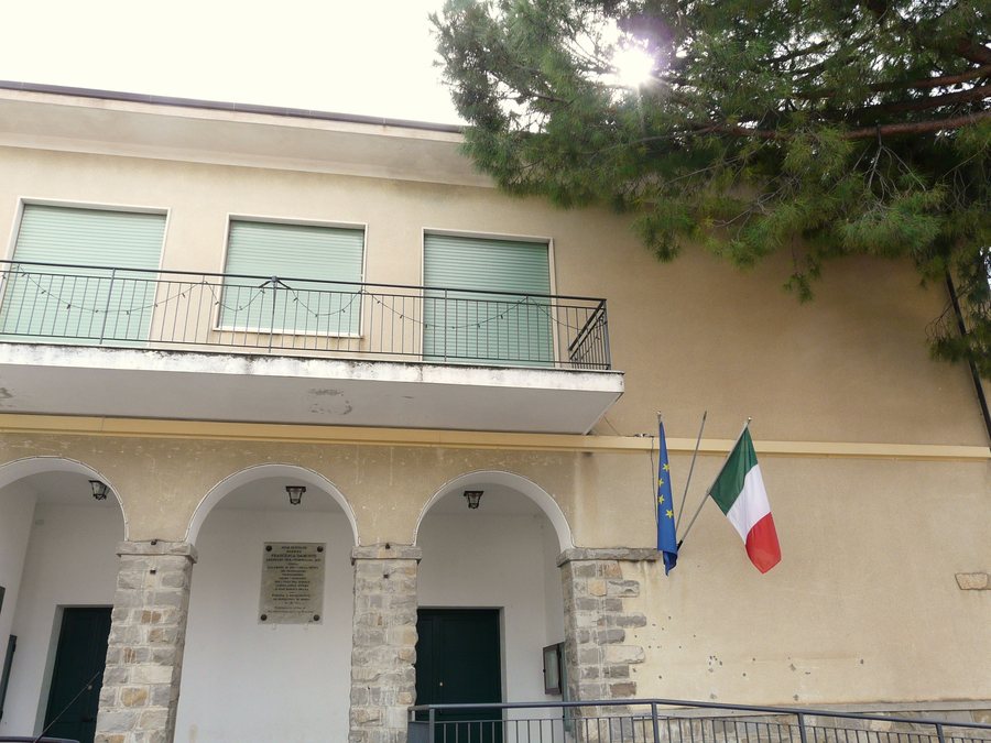 File:Pompeiana-municipio.jpg