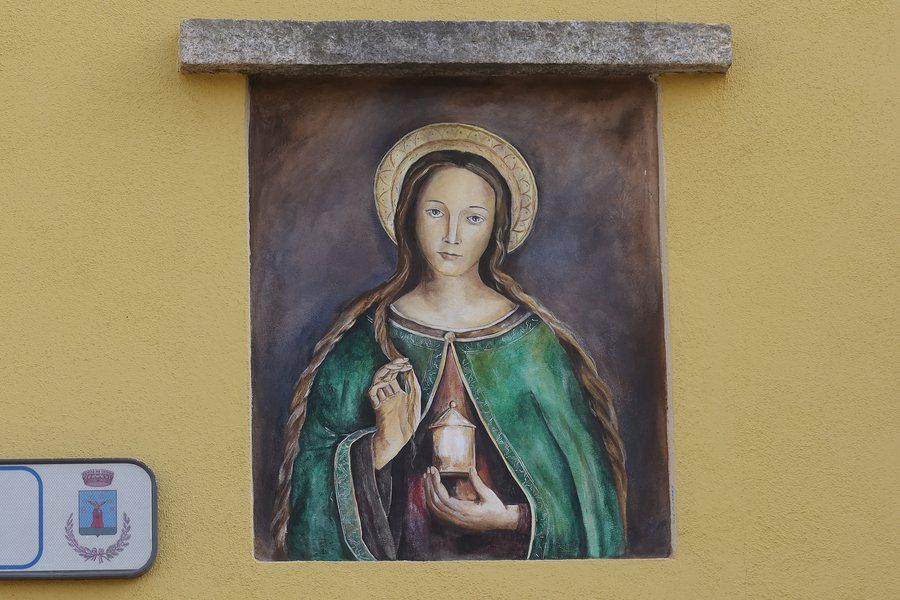 File:Nebbiuno Affresco Maria Maddalena.jpg