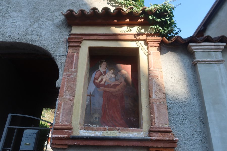 File:Brusimpiano Affresco votivo 01.jpg