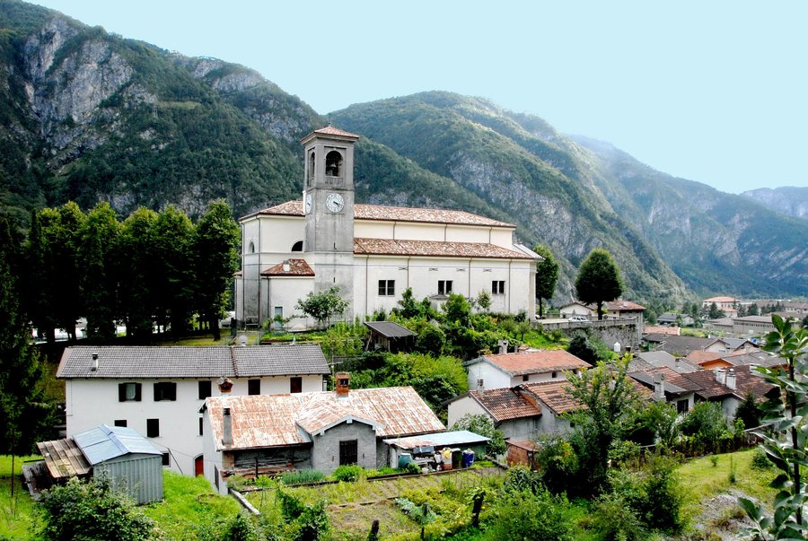 File:Chiusaforte 08092007 25.jpg