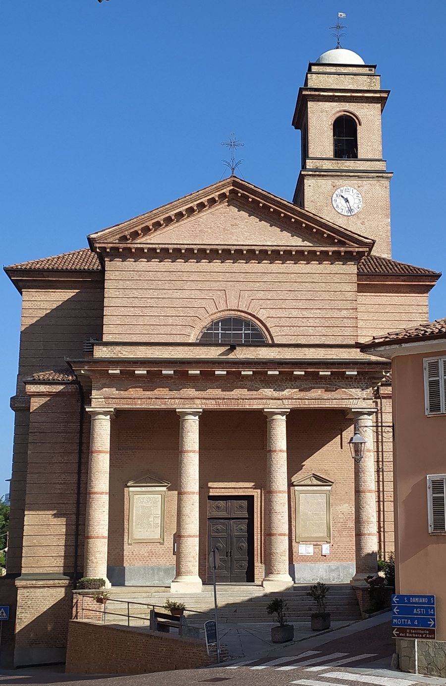 File:Santi Maria e Carlo, Chiesa parrocchiale di San Martino Alfieri, Piemonte.jpg