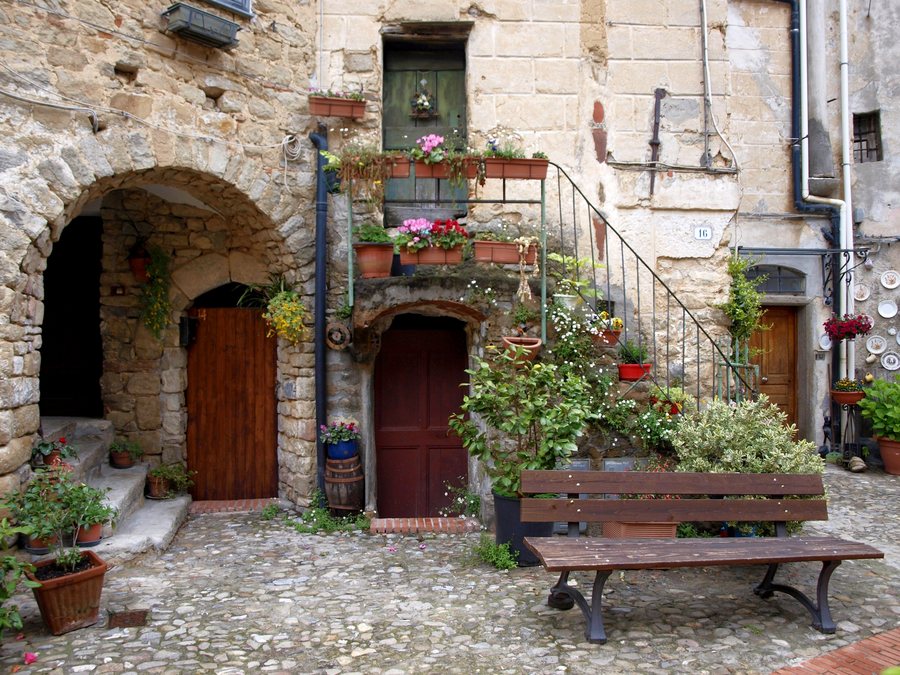 File:18034 Ceriana IM, Italy - panoramio (1).jpg