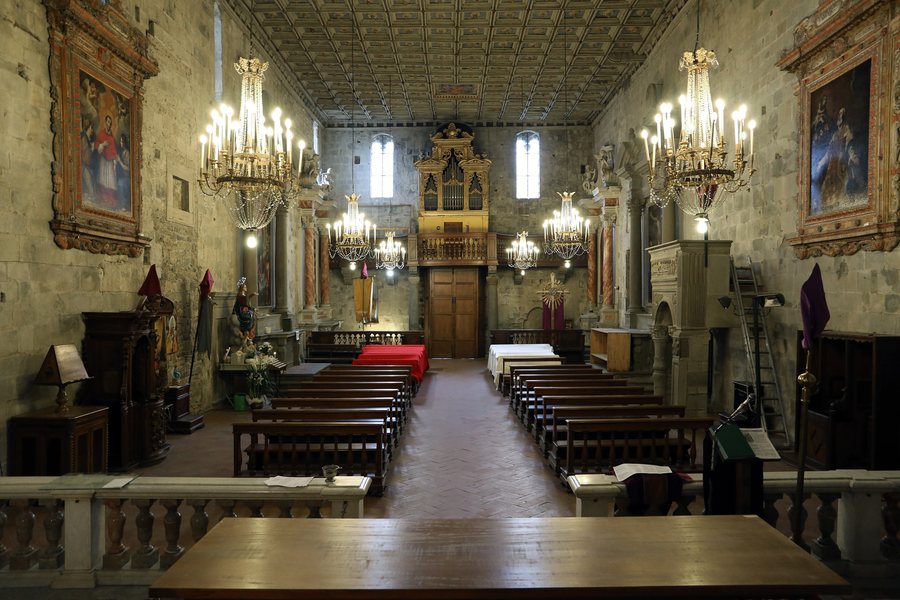 File:Popiglio, santa maria assunta, interno, 04.jpg