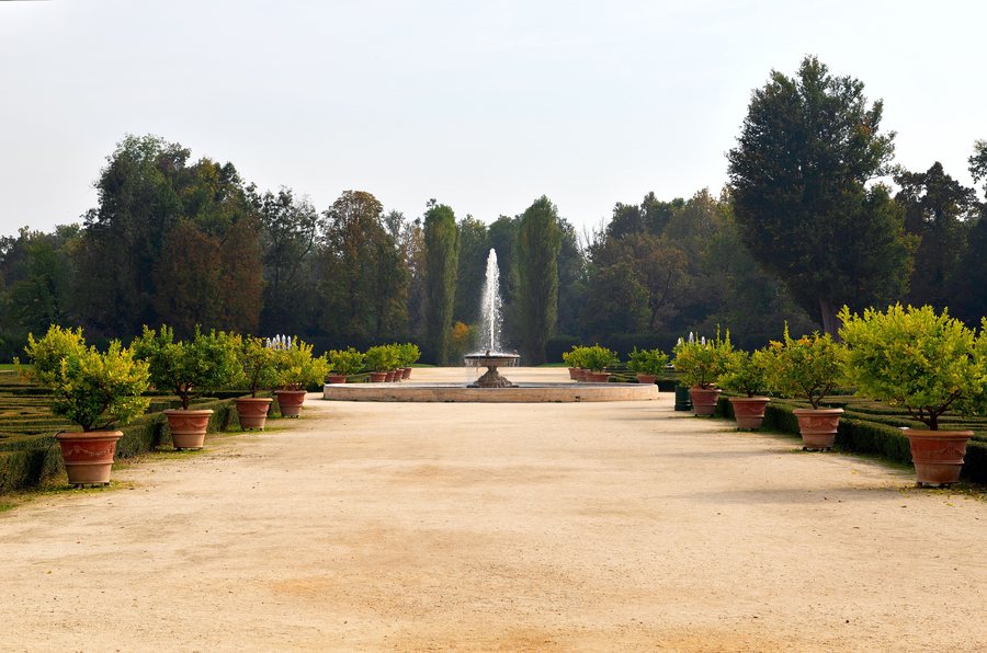 File:Giardini Reggia di Colorno 2018 2.jpg
