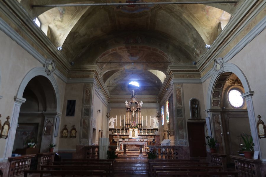 File:Brissago-Valtravaglia Chiesa di San Giorgio 01.jpg