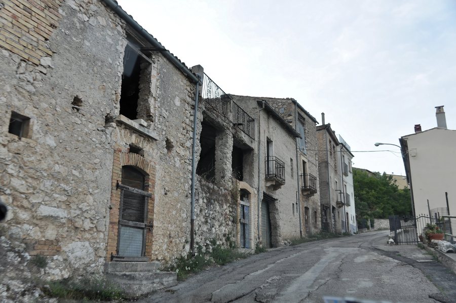 File:San Benedetto in Perillis 2013 by-RaBoe 009.jpg
