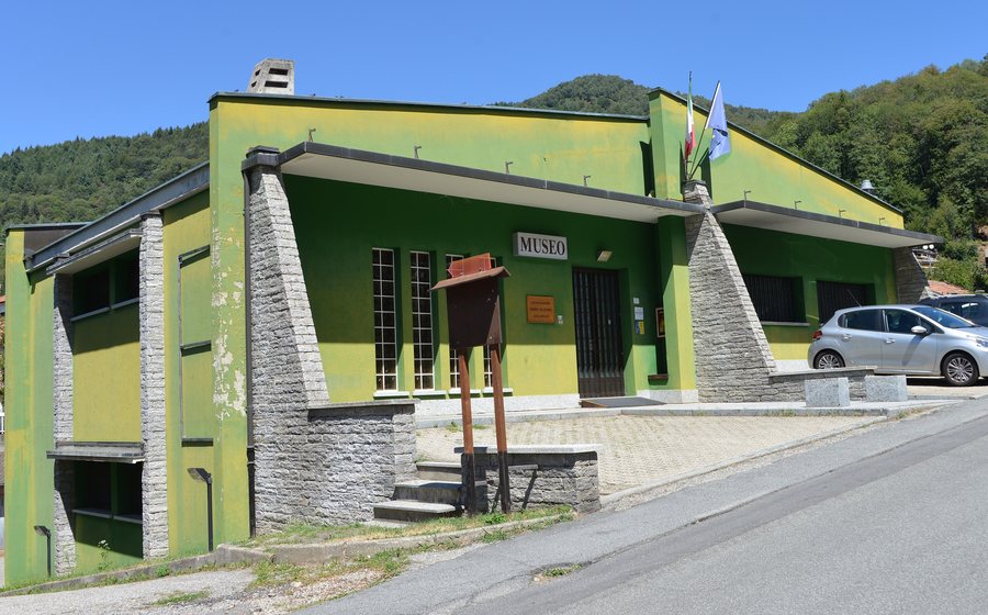 File:Quarna Sotto museo.jpg