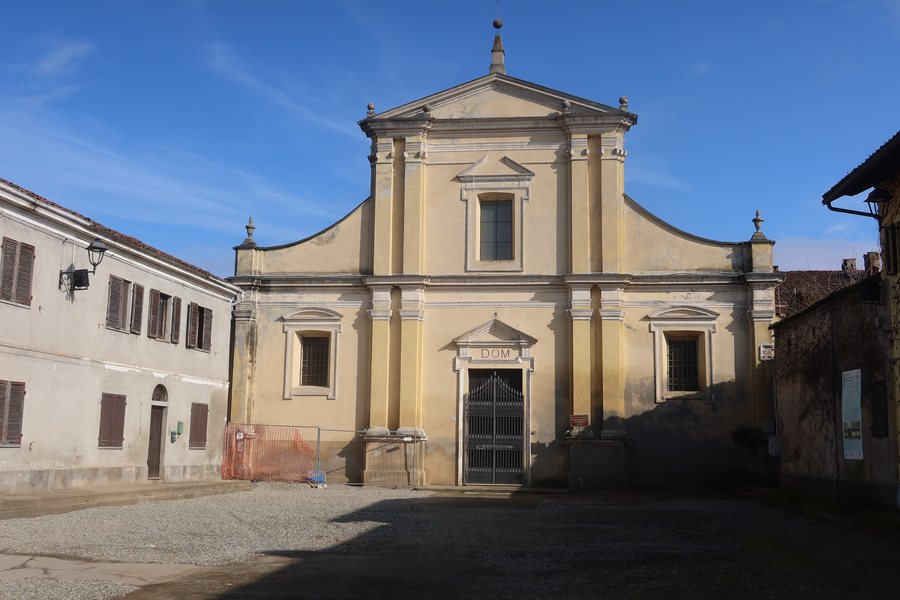 File:Crescentino Chiesa di San Genuario.jpg