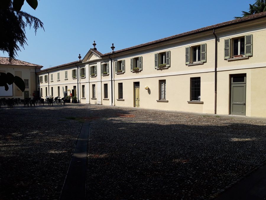 File:Manerbio - Foresteria di Palazzo Luzzago 2.jpg