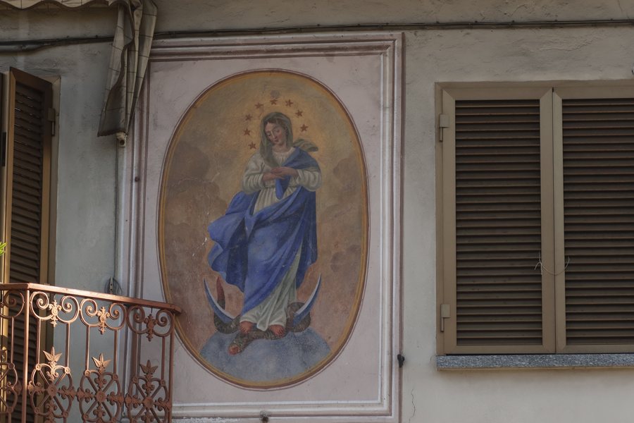 File:Borgomanero Affresco Immacolata Concezione.jpg