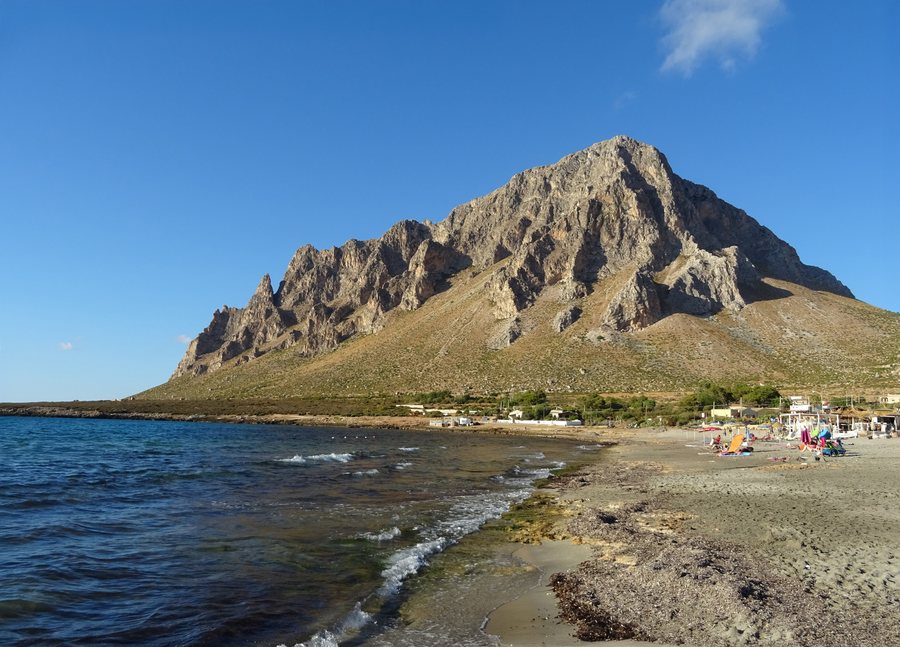 File:Monte Cofano da Cornino.jpg