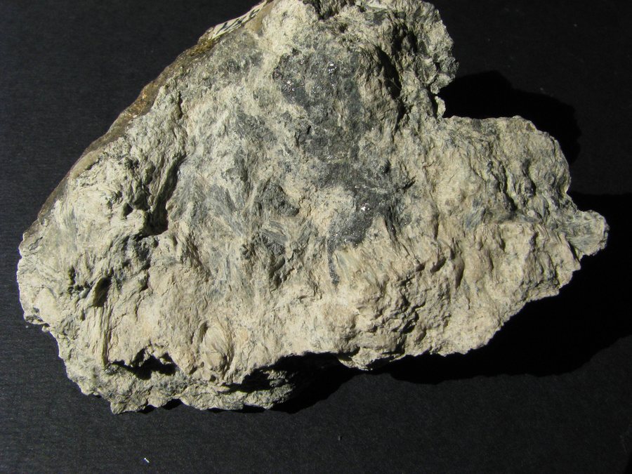 File:Ascharite - Brosso, Piemonte, Italia 01.jpg