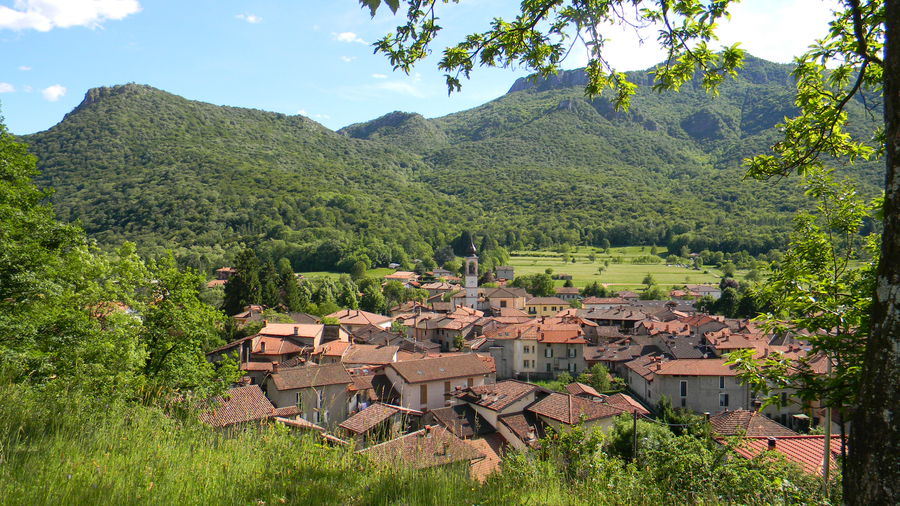 File:Panorama-brinzio.png