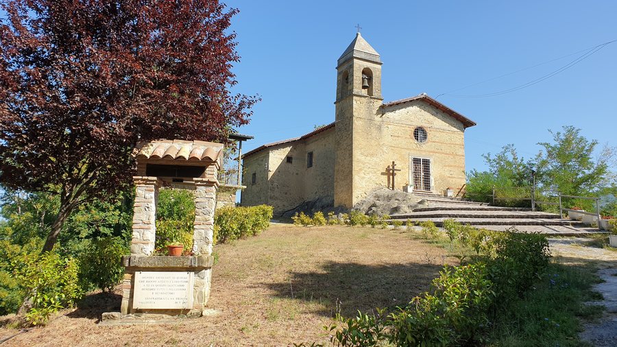 File:Pescorocchiano - Santuario della Santissima Trinità 01.jpg