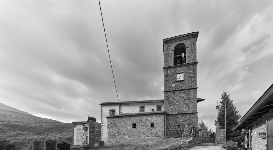 File:Chiesa di San Giovanni Battista - Cerreto Alpi, Ventasso, Reggio Emilia, Italia - 24 Luglio 2022 01.jpg