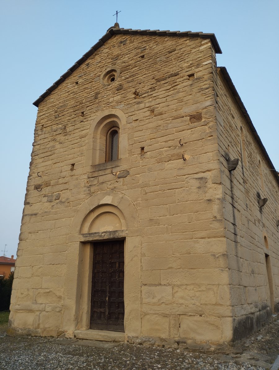 File:Garbagnate Monastero (LC) - chiesa dei Santi Nazaro e Celso - facciata.jpg