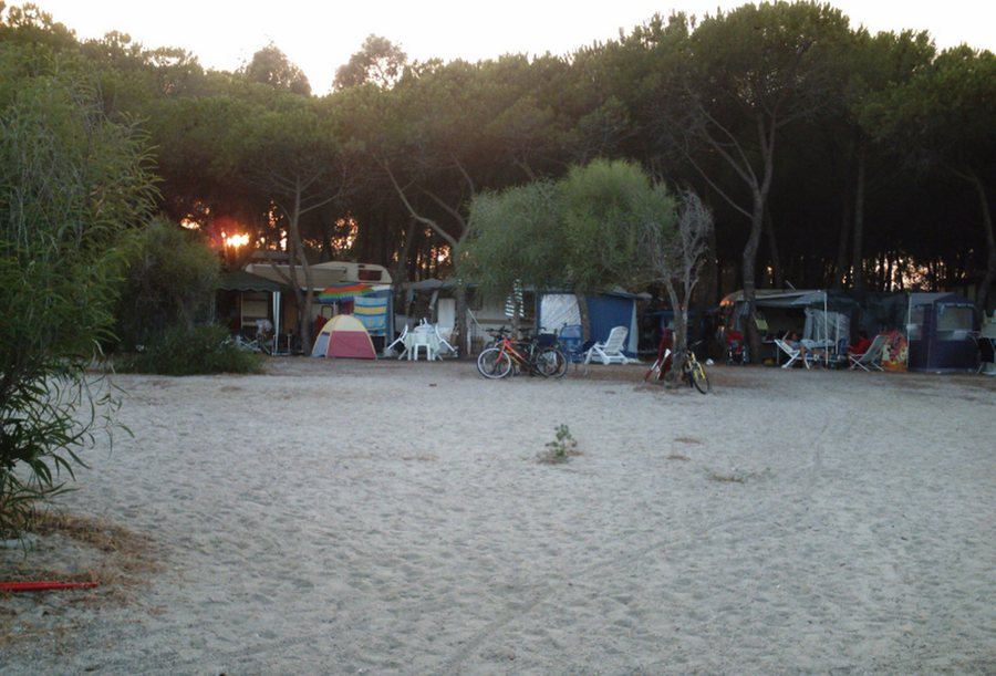 File:Spiaggia di Roccelletta di Borgia 01.jpg