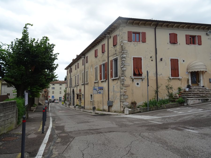 File:Calmasino - Scorcio 01.jpg