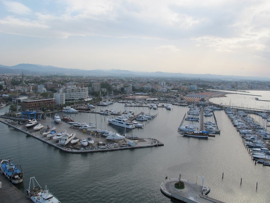 File:San Giuliano Mare and Rivabella (14-07-2012).jpg