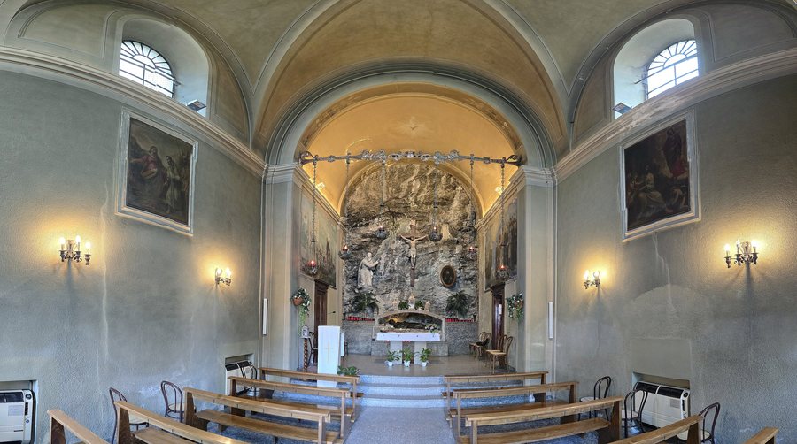 File:San Girolamo Emiliani (Somasca, Vercurago) - panoramics of interior.jpg