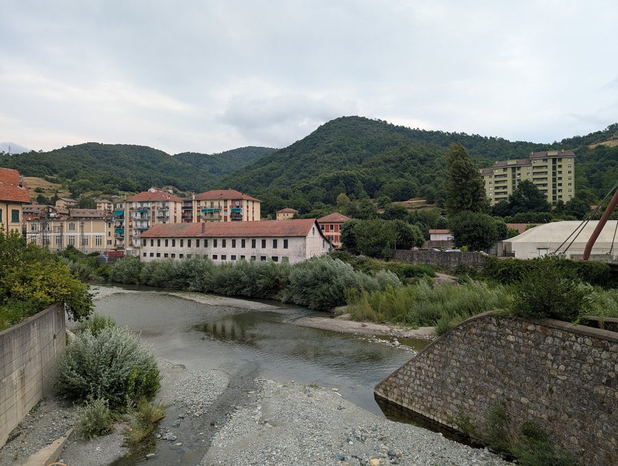 File:Confluence of Gargassa into Stura in Rossiglione.jpg