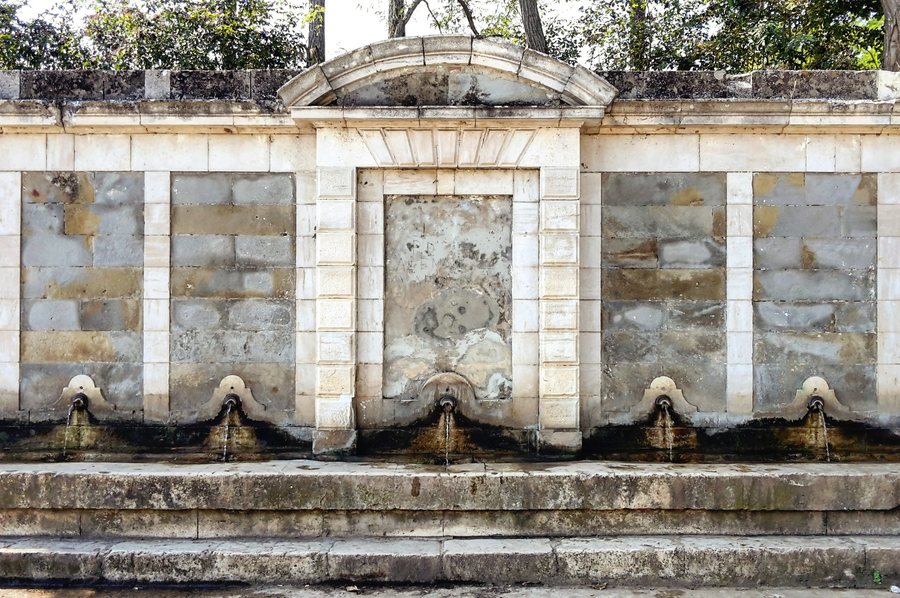 File:Palazzo San Gervasio, Fontana del Fico.jpg