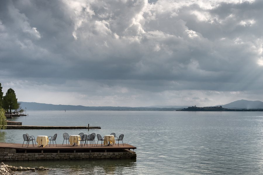 File:Castiglione del Lago - Isola Maggiore, Tuoro sul Trasimeno, Perugia, Italy - April 15, 2017.jpg