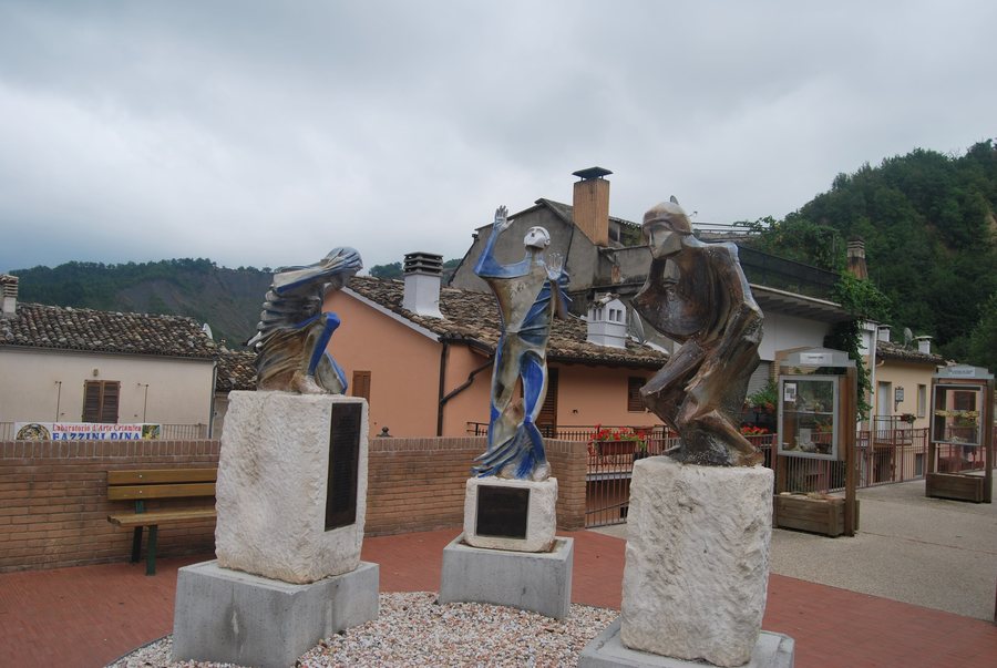 File:64041 Castelli TE, Italy - panoramio.jpg