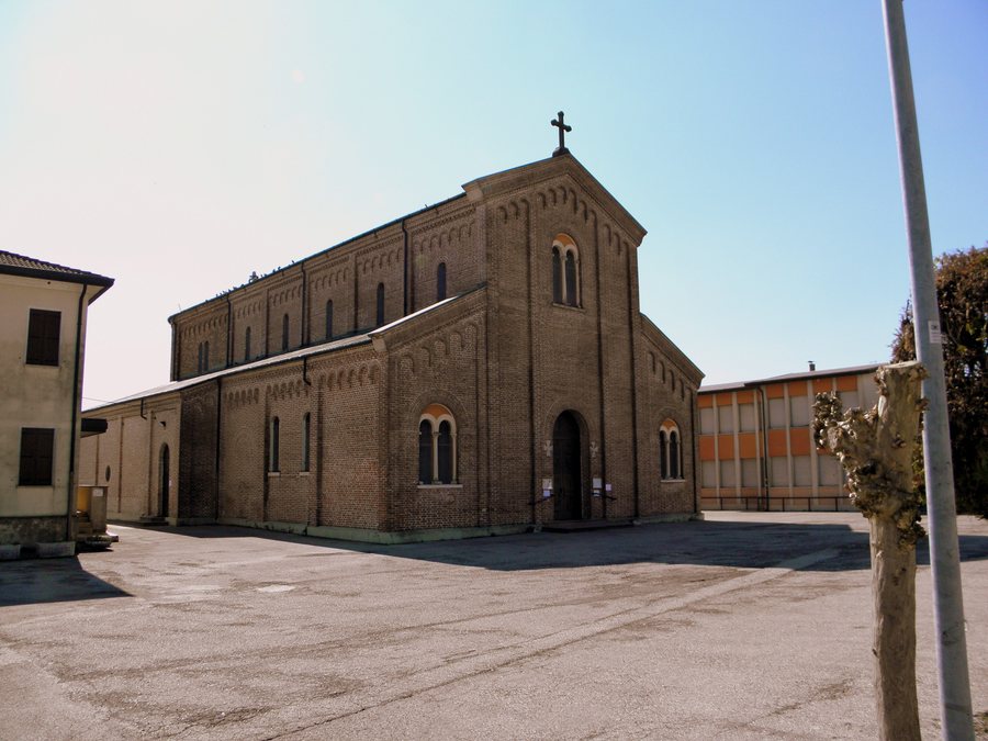 File:Chiesa di Sant'Antonio da Padova (Terraglione, Vigodarzere) 01.jpg
