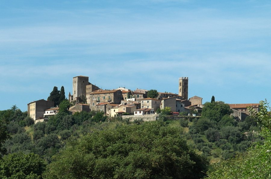 File:Montemerano, Manciano, Grosseto, Tuscany, Italy - panoramio.jpg