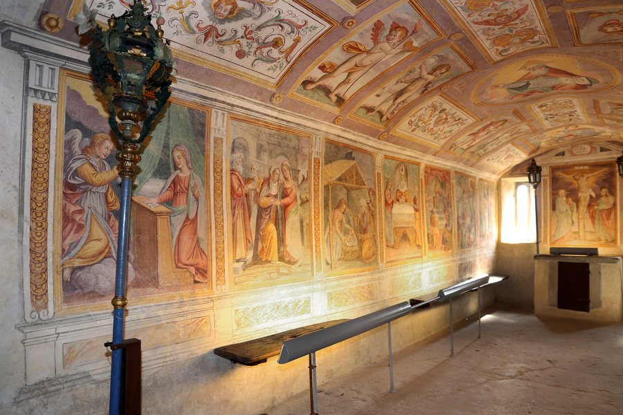 File:Castelvecchio di pescia, oratorio del ss. rosario, 04.JPG